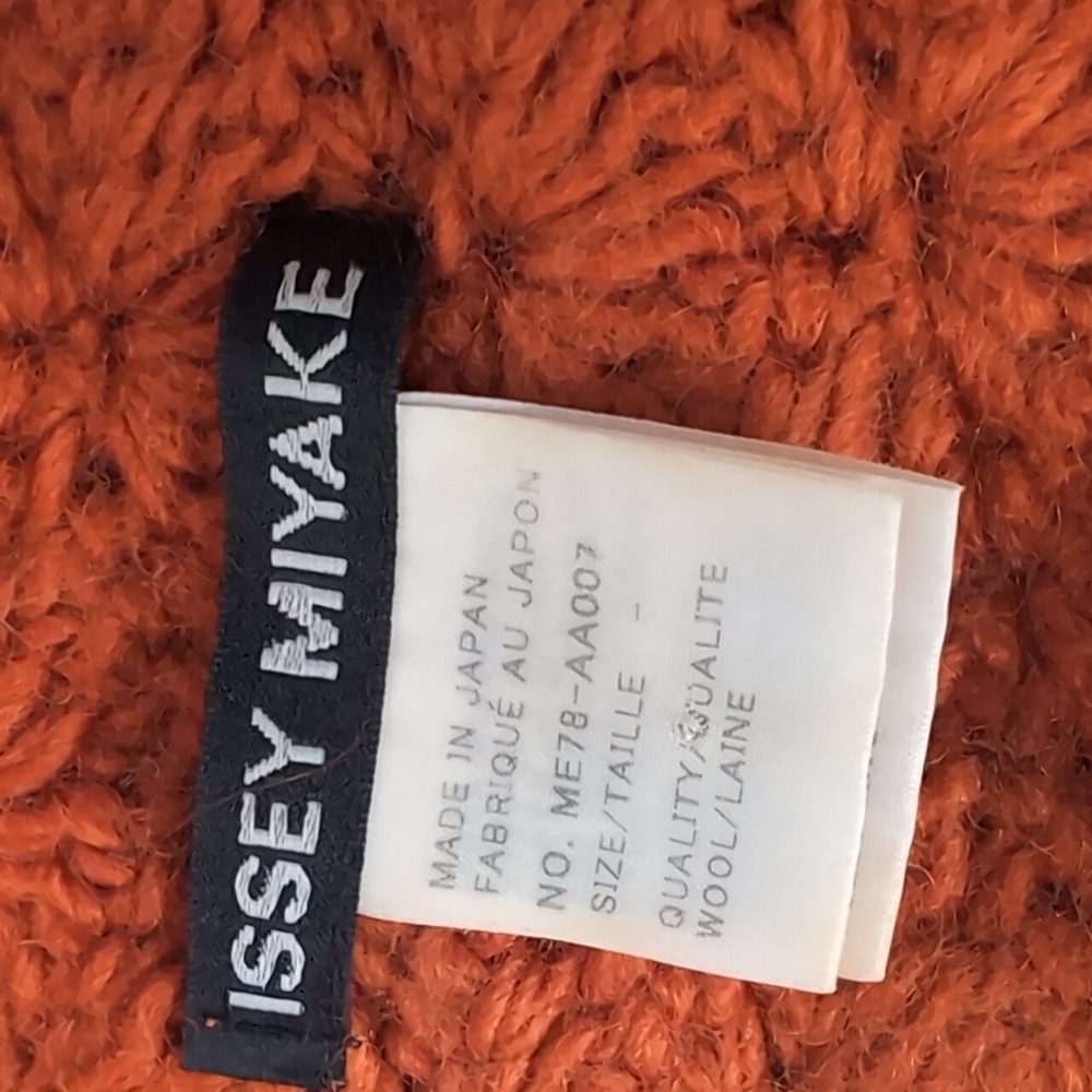 Issey Miyake Vintage Wool Crochet Knit Winter Hat - Picture 4 of 6